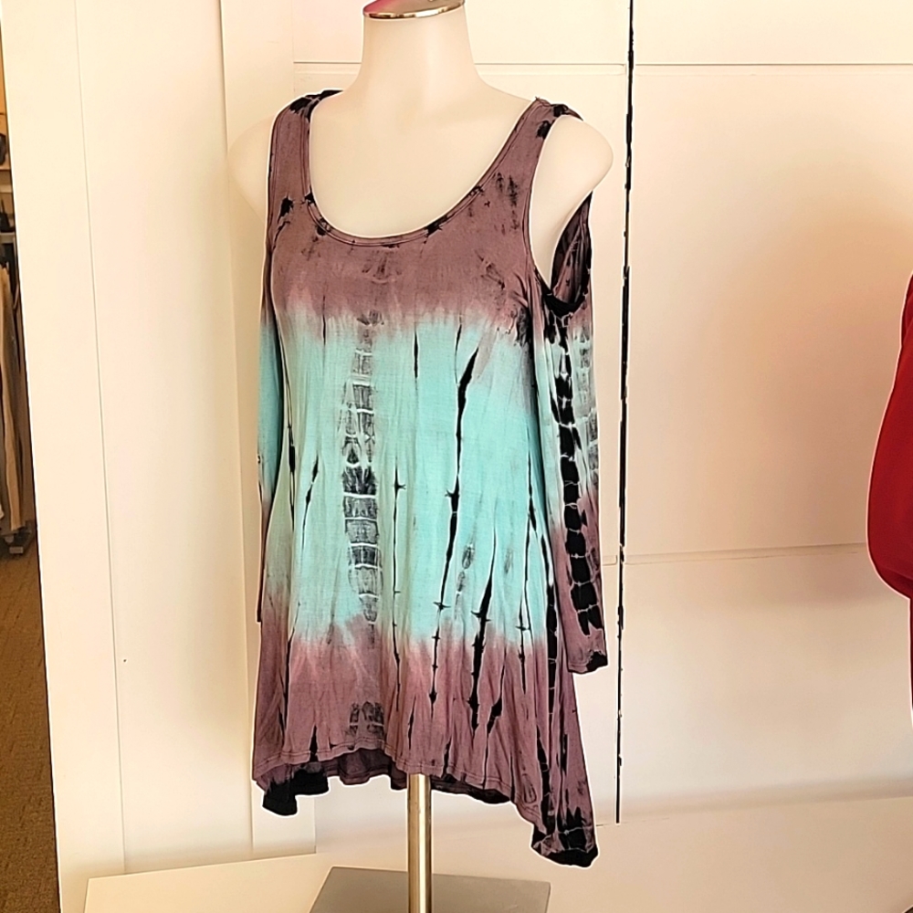 URBAN WOMEN TOP